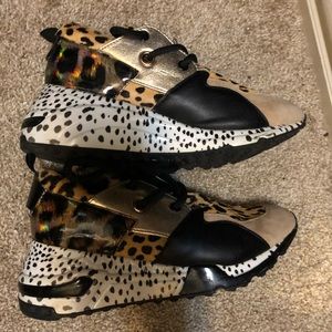 Steve Madden Leopard Cliff Sneaker
